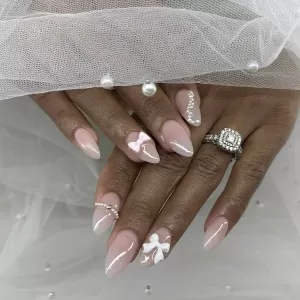 LaVie Nail Lounge Newton