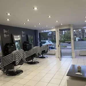 MASTER BARBER