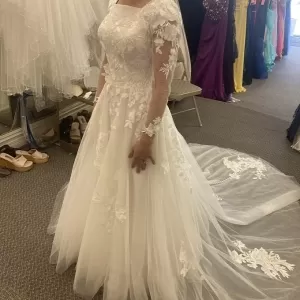 Mylee's Bridal Fashions & Formal Wear
