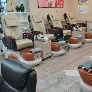 Mystique Nails & Spa