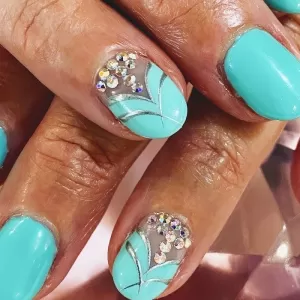 Nails 2000