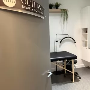 OutLash Beauty Boutique - Eyelash Extensions