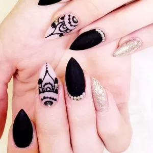 Q Nails inside Millwoods Town Centre