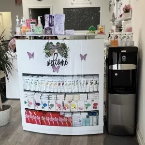 QUADRA NAILS & SPA
