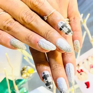 Queen Bee Nails & Spa