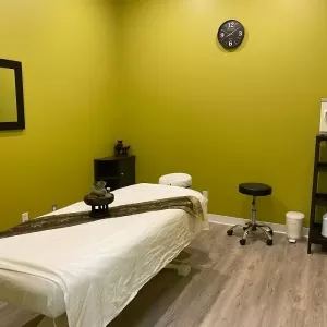 Reuan Namthip Thai Massage and Spa