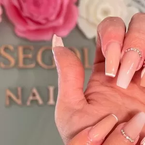 Rosegold.Nail.Spa