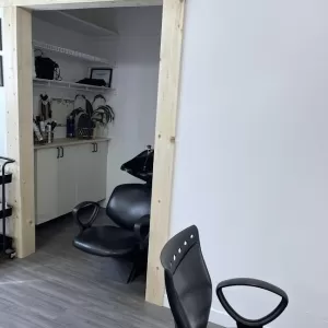Salon Three Thirty Nine