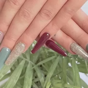 Tina Nails & Spa Chinook