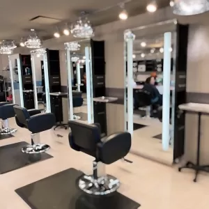 Tommie Salon
