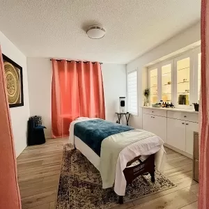 UrjaSetu Massage & Wellness