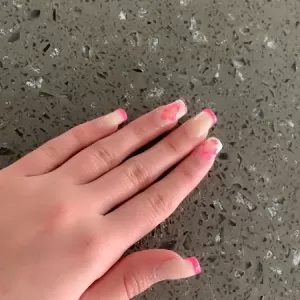V nails by Sandy