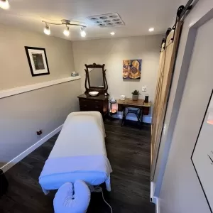 Viveca Massage