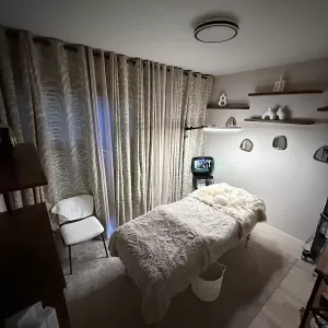 YYC GLOW ROOM
